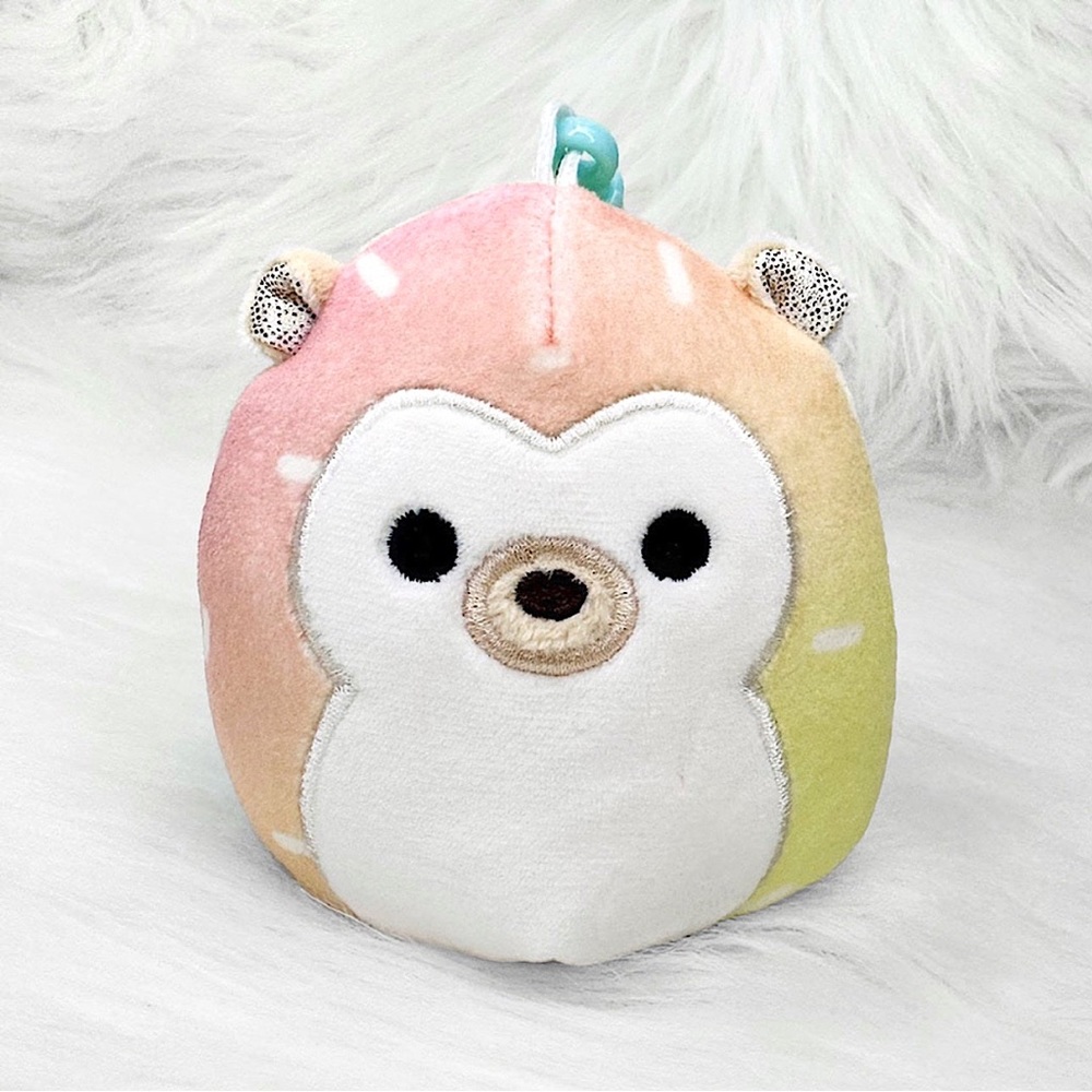 NWT Bowie the Hedgehog squishmallow clip !!